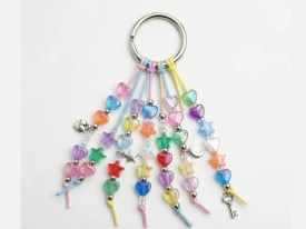 Cuentas plasticas estrellas multicolor nacarada 